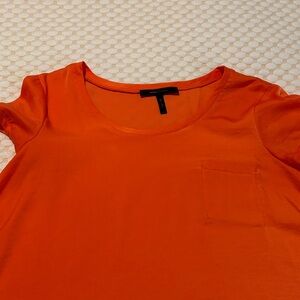 BCBGMaxAzria Vibrant Orange Short Sleeve Top
